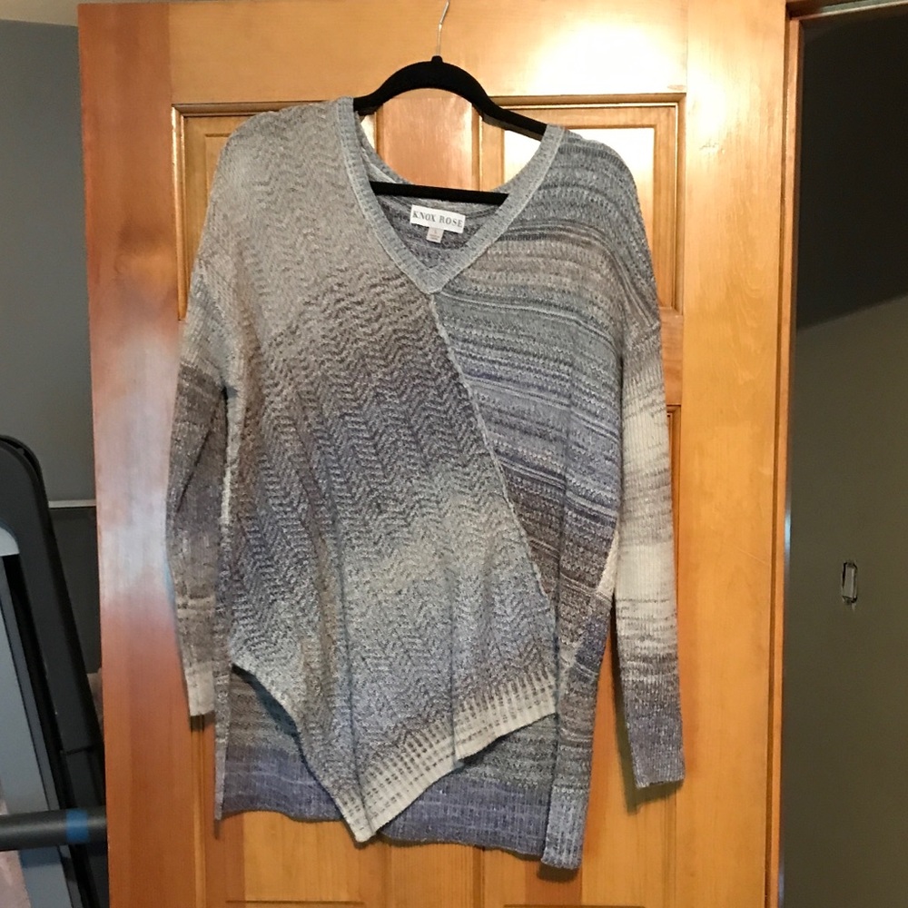 Beautiful comfy sweater